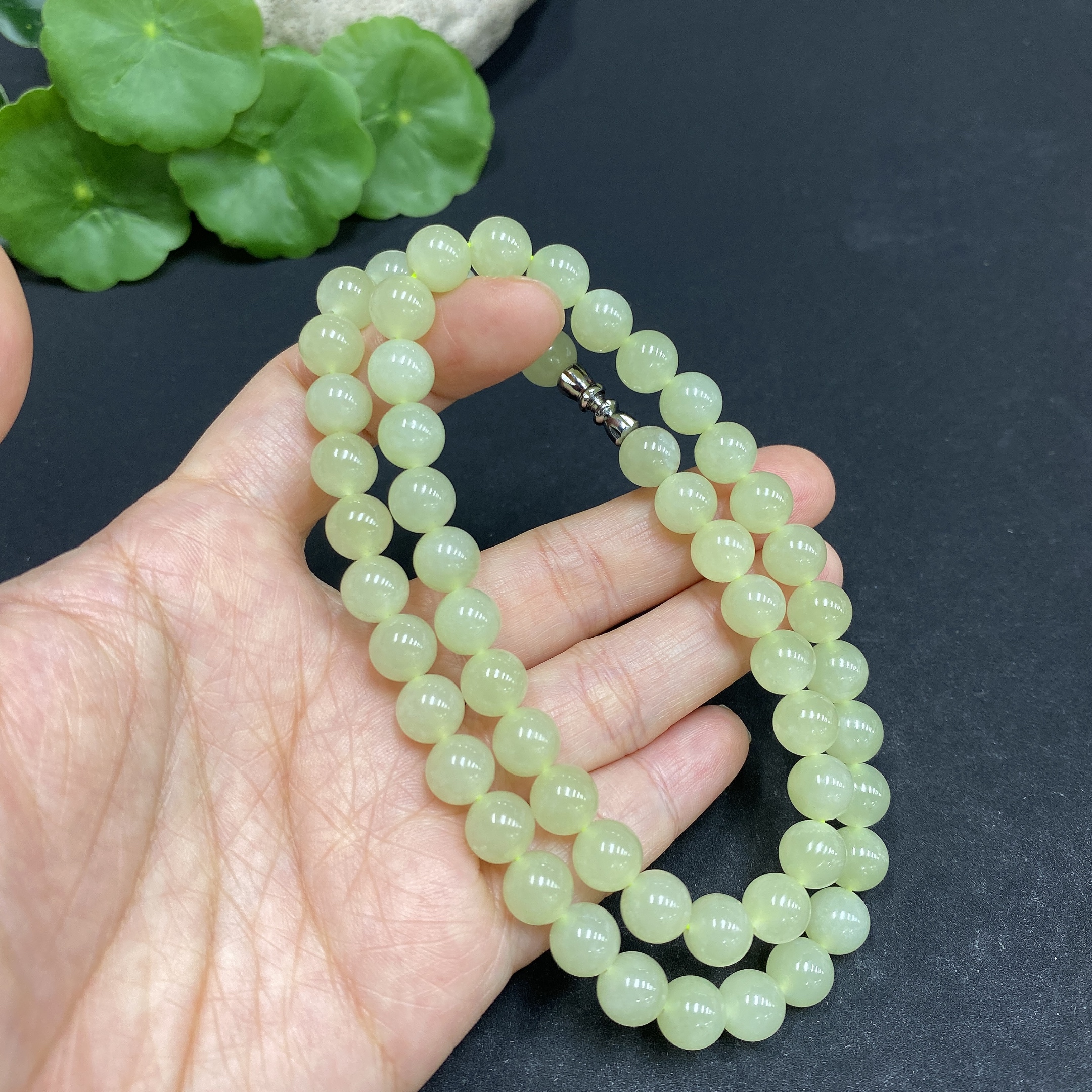 H33878358 Hetian Jade Bead Necklace Approx. 7.8mm Beads Total Weight Approx. 43.8g