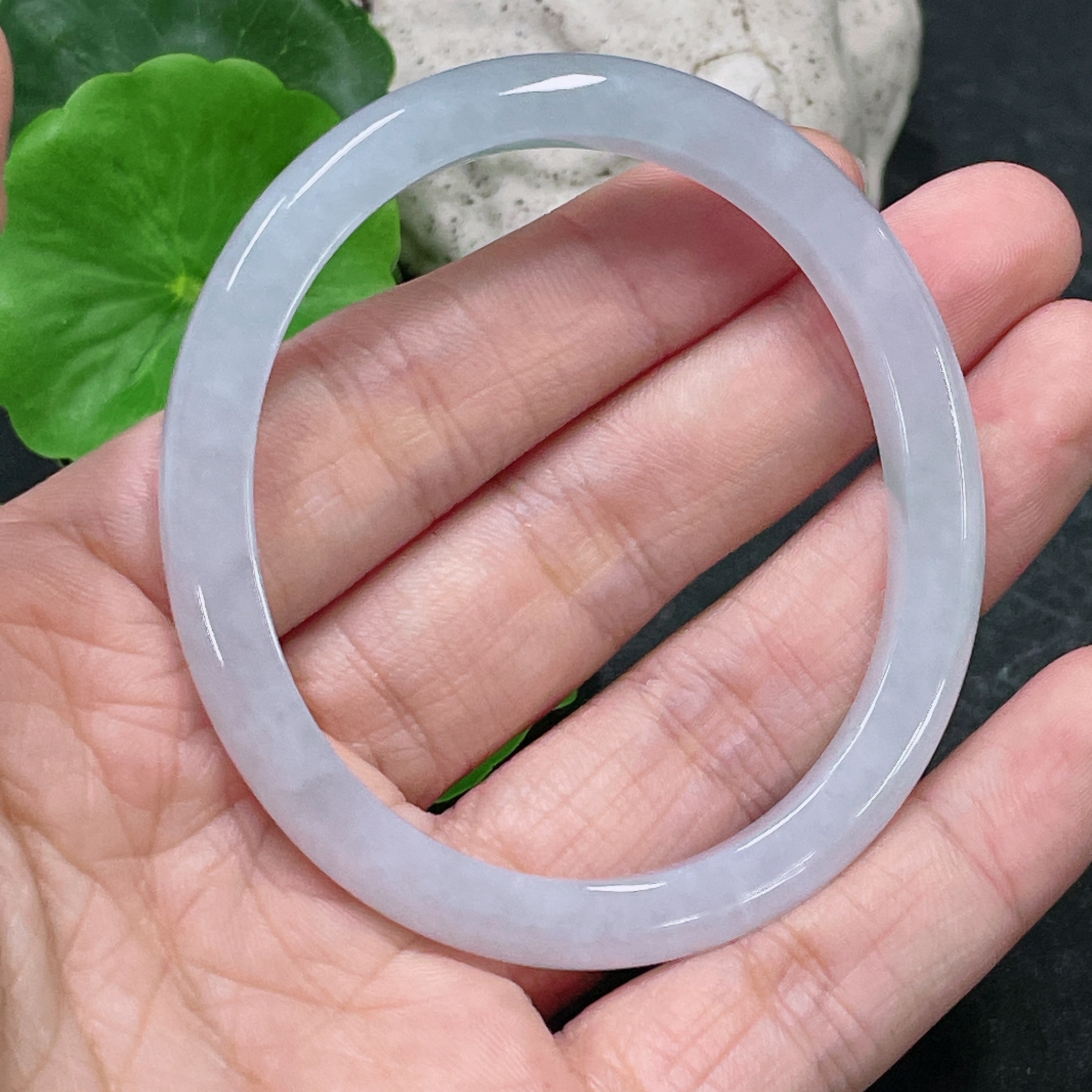 F32748198 Jadeite Noble Consort Bracelet Total weight about 25.65g Size 55.2/Short diameter 49