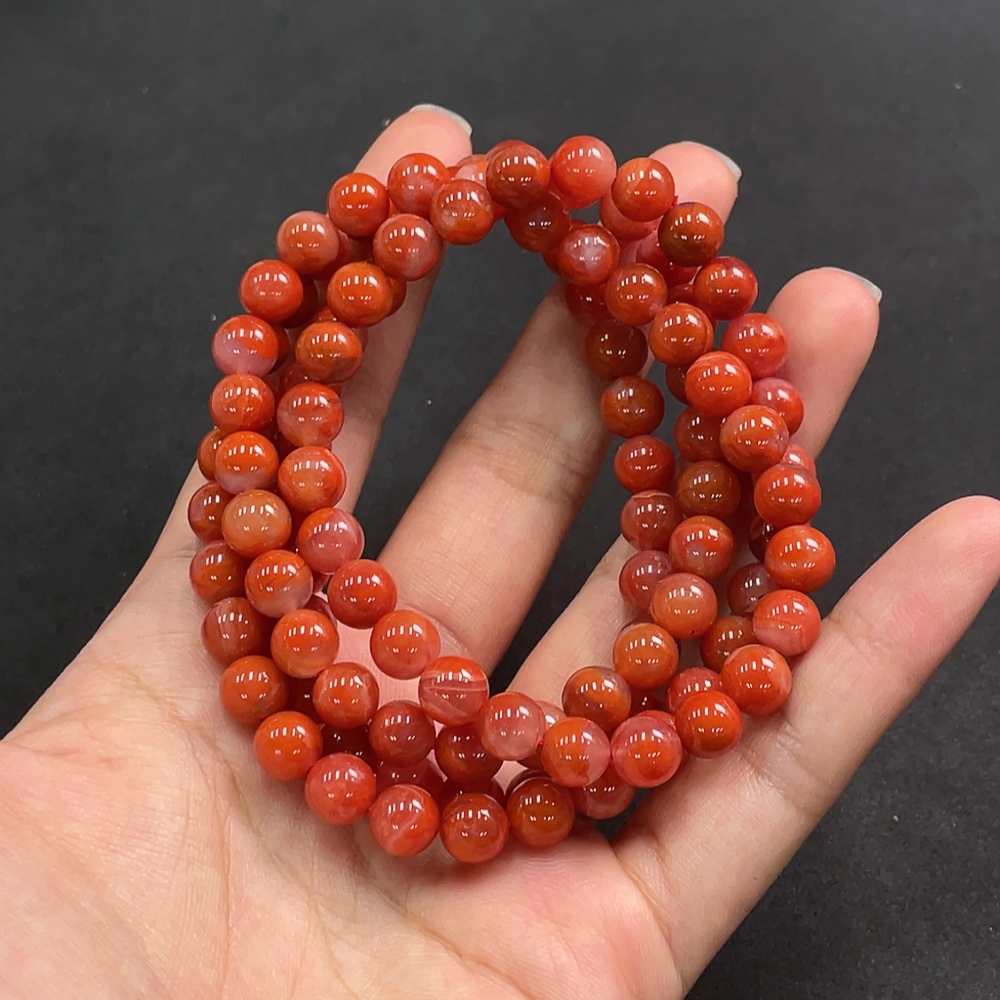 C17945563 South Red Agate Bead Strand, Approx. 66.58g, 7.6mm, Visible Organic Matter