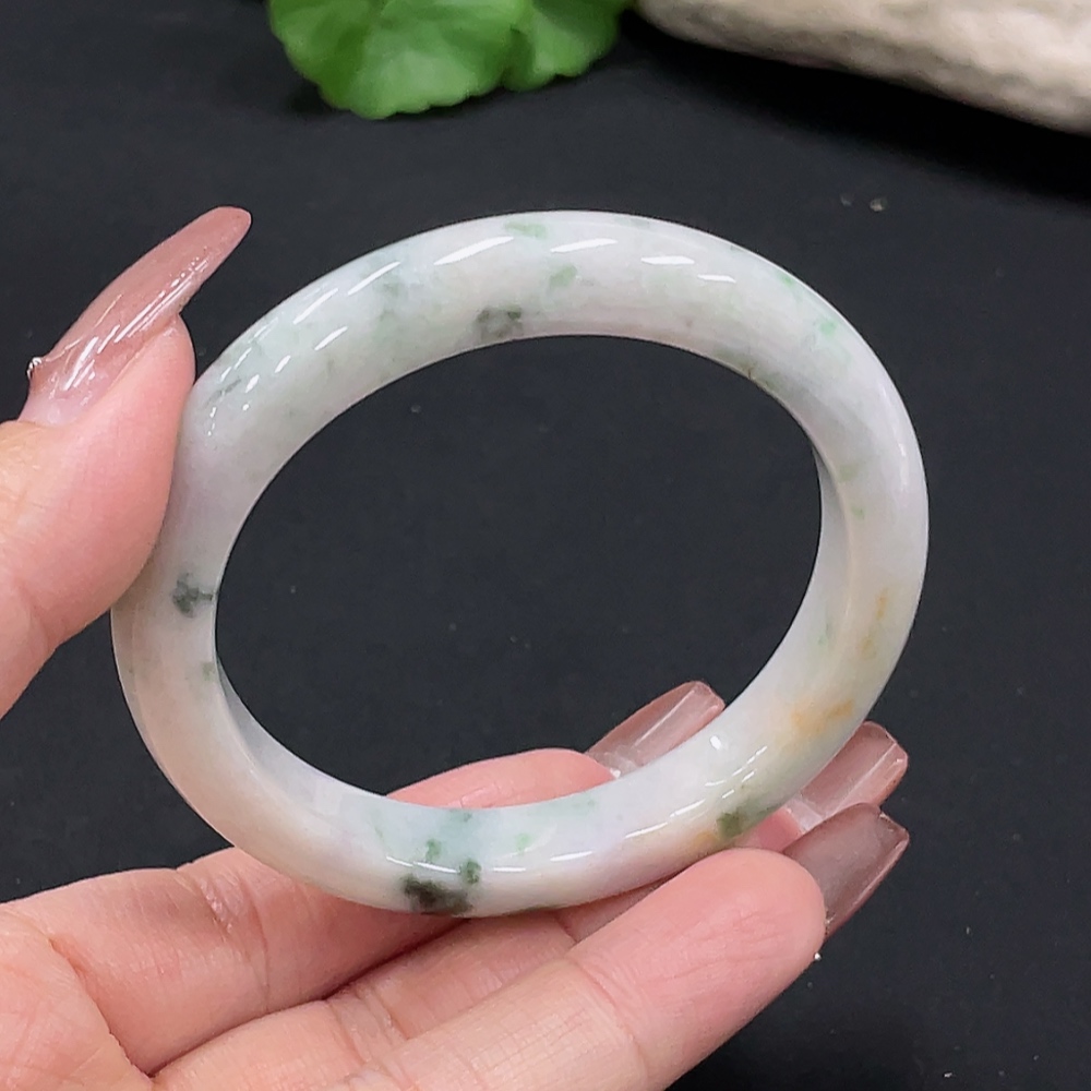 F27148501 Emerald round bracelet