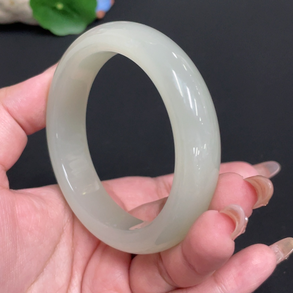 H32767191 Hetian Jade Round Bracelet Size 58.3 Total Weight Approx.74.4g