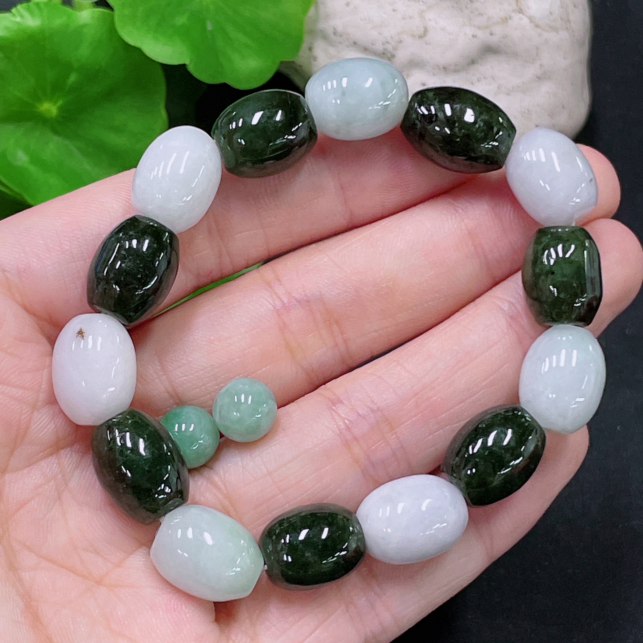 F33943530 Jadeite Bracelet + Beads Approx. 10.4mm