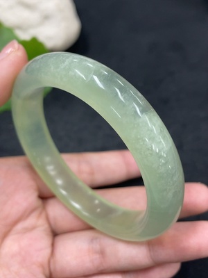 H31582347 Xiuyu (serpentine jade)