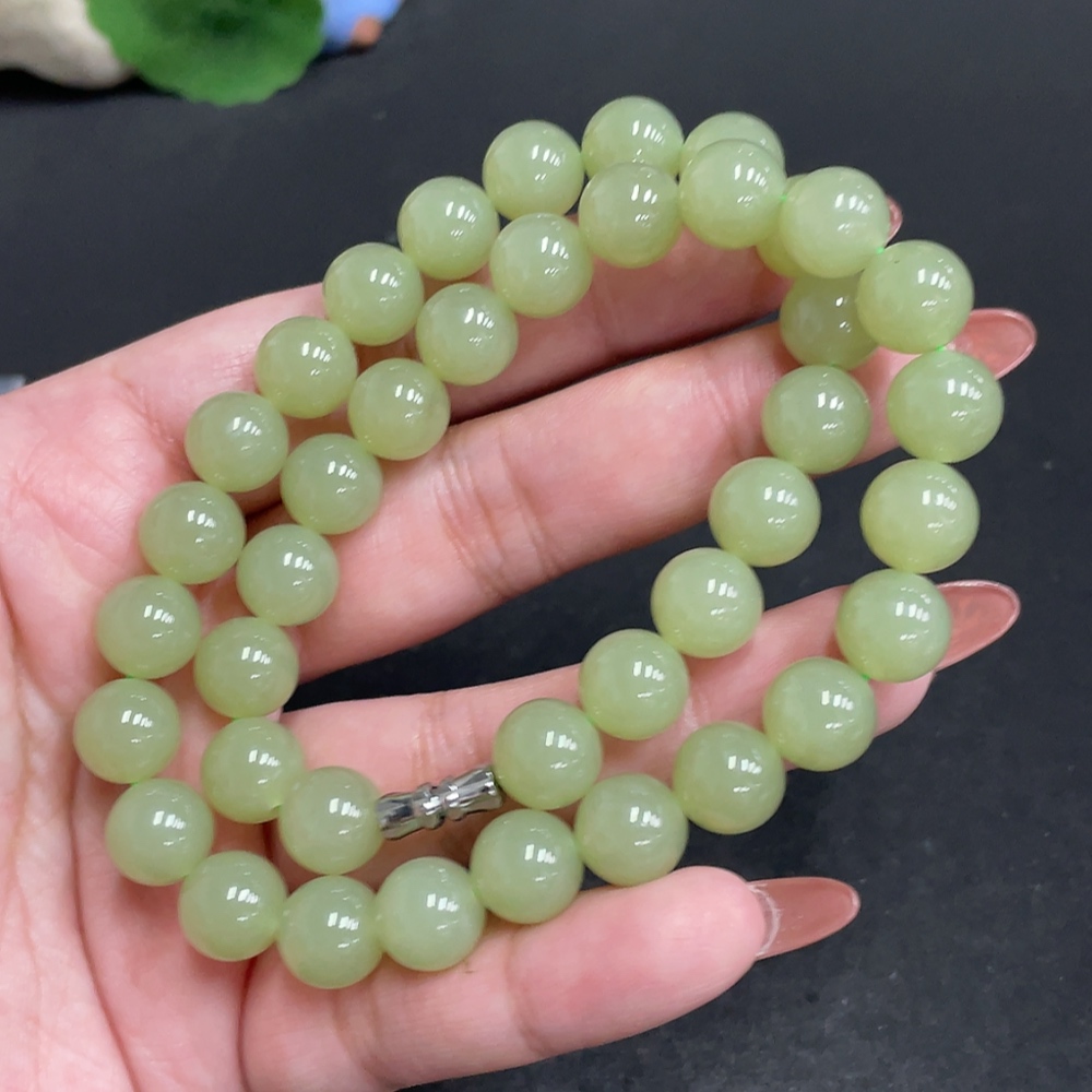 H34054126 Hetian Jade Bead Necklace, Approx. 9.7 mm, Total Weight Approx. 62.3g