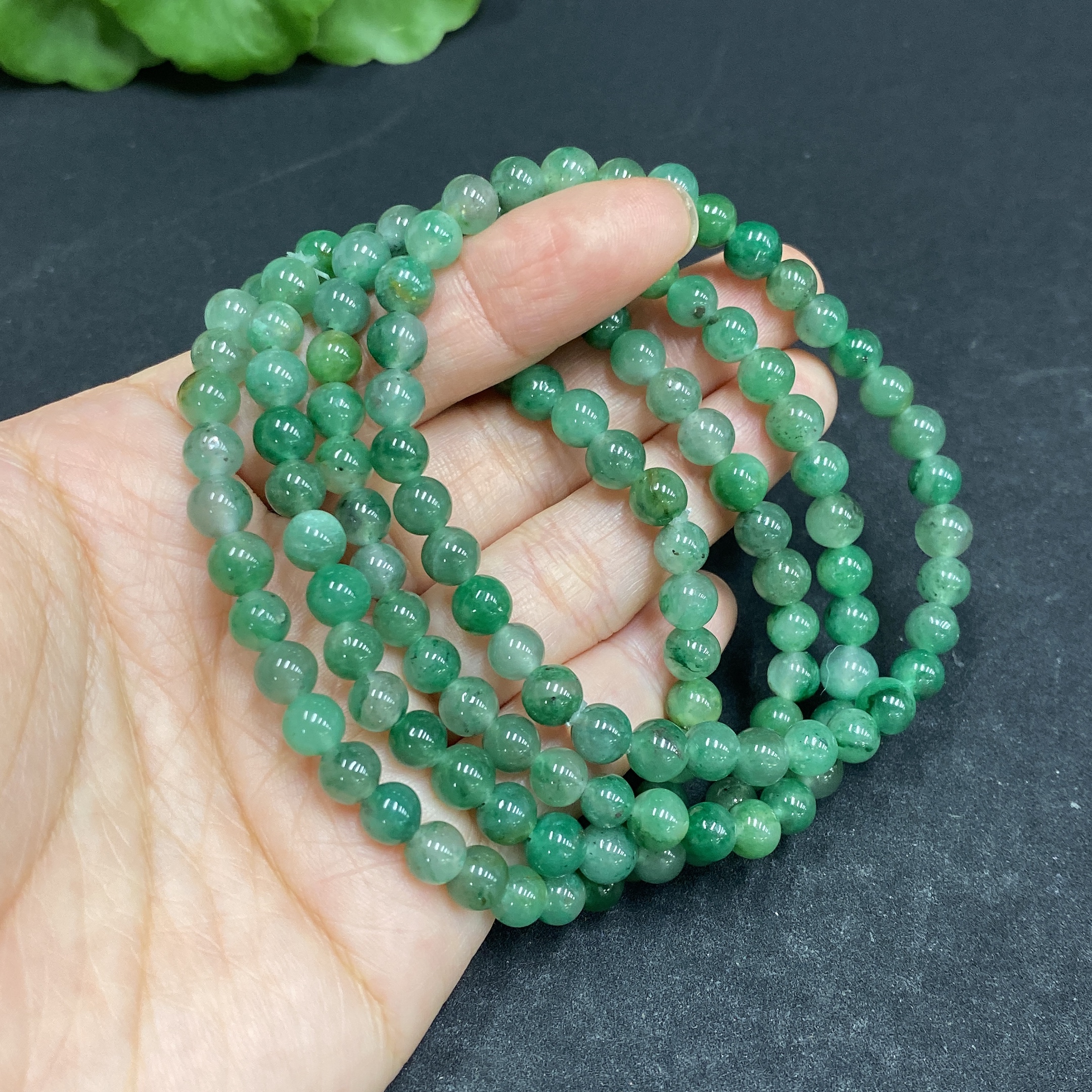 H33940178 African Emerald (Dulong Jade)