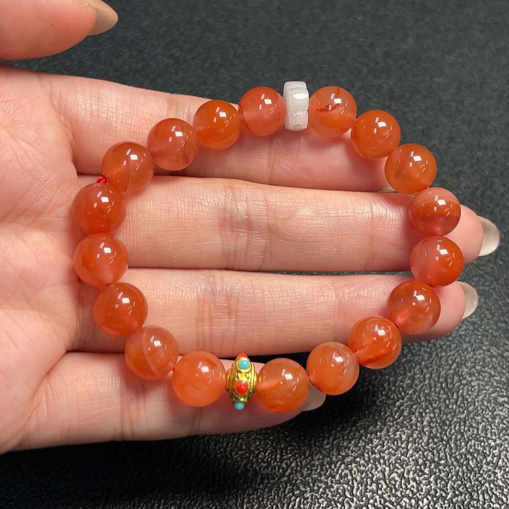 C32816077 Red Agate Bracelet with Visible Organic Matter, Total Weight Approx. 20.46g, Bead Size 9.3mm, Paired with Jadeite, Non-Gold