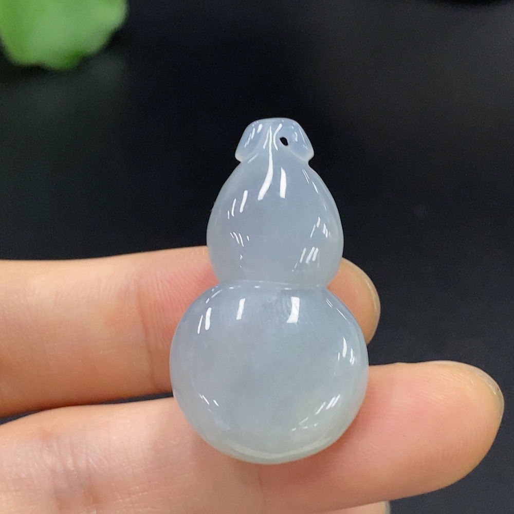 F28207193 Jadeite Gourd Pendant Total Weight About 10.19g