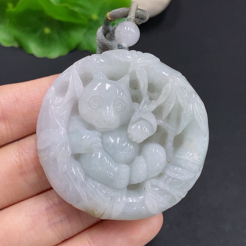 F31646318 JadeitePanda Holding Bamboo Pendant