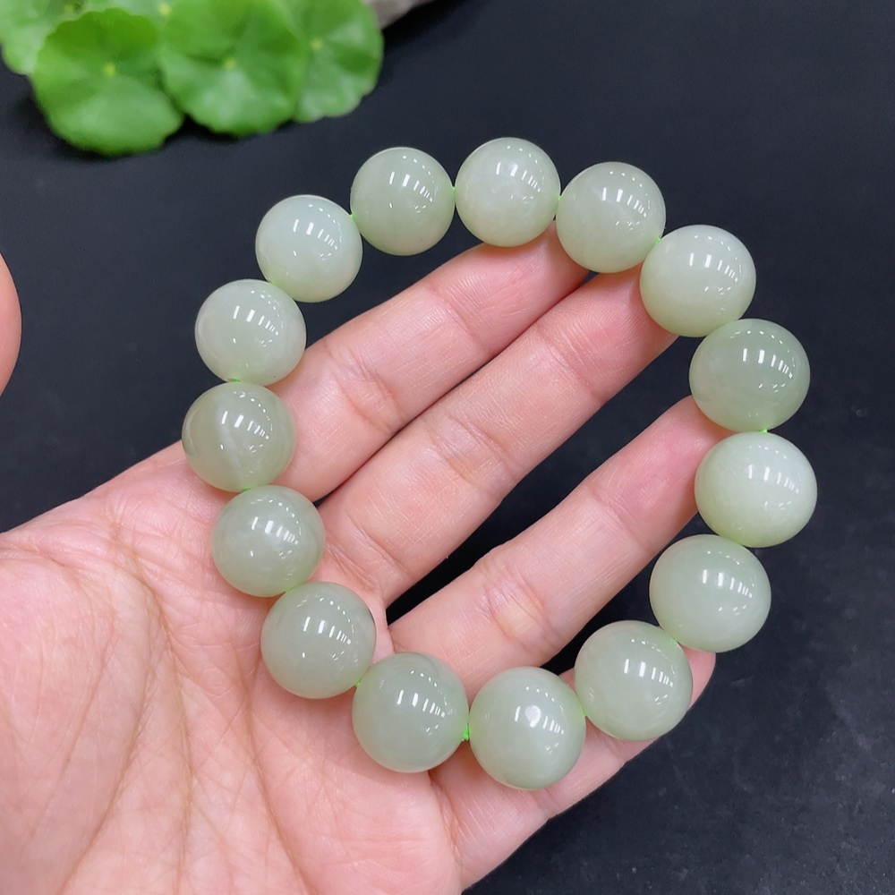 H35109838 Hetian Jade Bracelet, approx. 13.8mm, total weight approx. 62.8g
