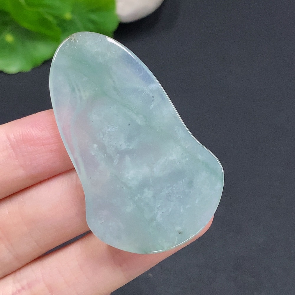 F31607271 Jadeite Guanyin Pendant, Total Weight Approx. 13.7g