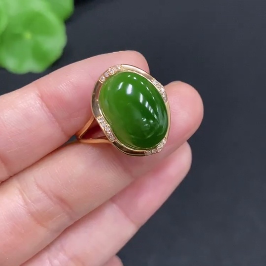 H33859040 Hetian Jade Inlay Ring 18k Gold Size 14 with Diamond Inlay Total Weight Approx. 4.1g