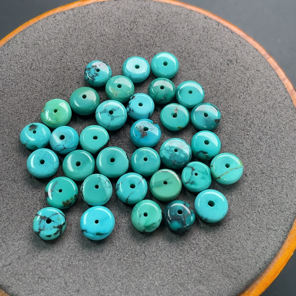 C23617124 Turquoise Pendant Containing Other Mineral Components, Color Origin Undetermined, Total Weight Approximately 22.37g, Sell as a Lot
