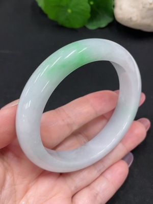 F34012803 Jadeite Round Bangle Size 58 Total Weight Approx. 66g