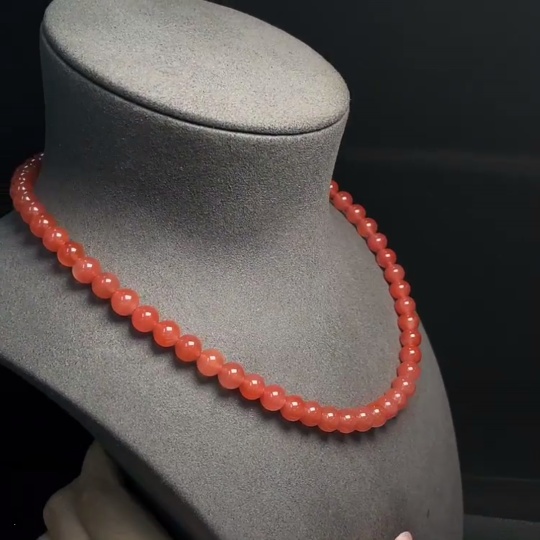 C34008137 Red Agate Beaded Necklace with Visible Organic Matter, Total Weight Approx. 42.25g, Size 8.1mm, Non-Gold