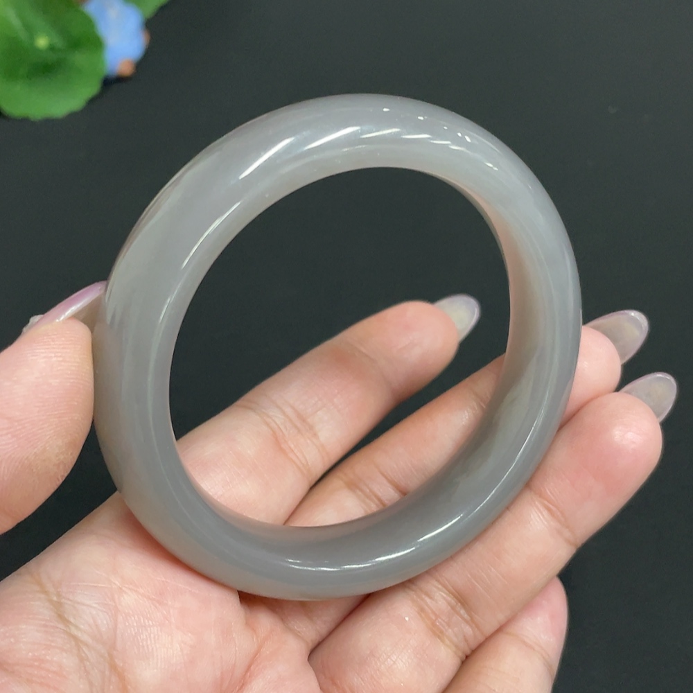 H33900793 Hetian Jade Round Bracelet Size 55 Total Weight Approx. 57.1g