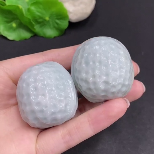 F34002872 Jadeite Walnut Handheld Piece