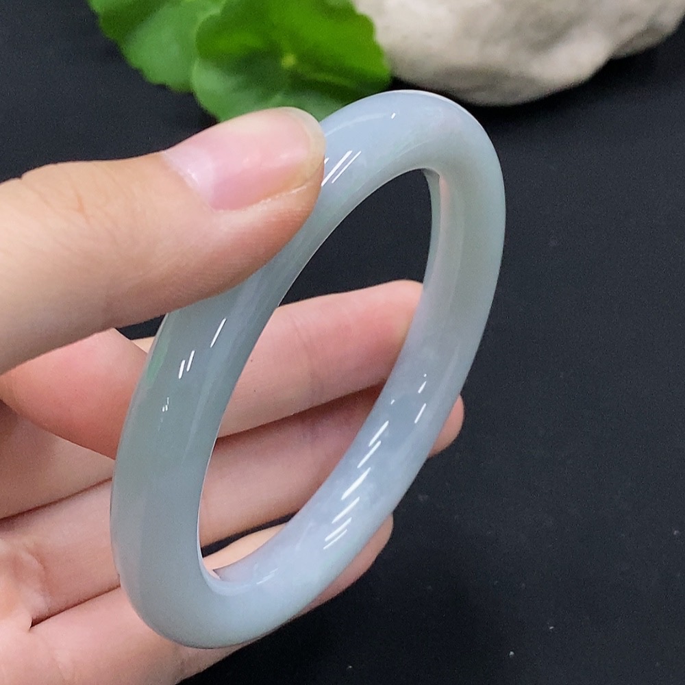 F33926890 Jadeite Round Bangle Size 56 Total Weight Approx. 51g