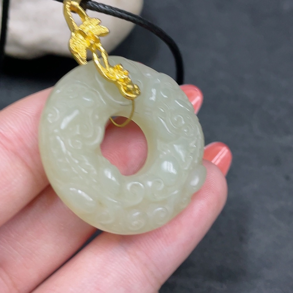 H34960714 Hetian Jade Pendant - Auspicious Beast Ring Non-Gold