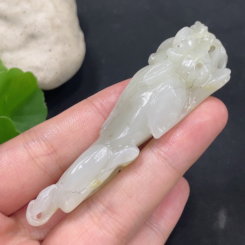 H31635761 Hetian Jade Pendant    Pixiu    Total Weight: Approx. 34.2g