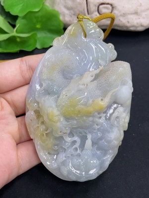 F46562765 翡翠神龙护主挂件 货品总重约171.9克（含绳重）