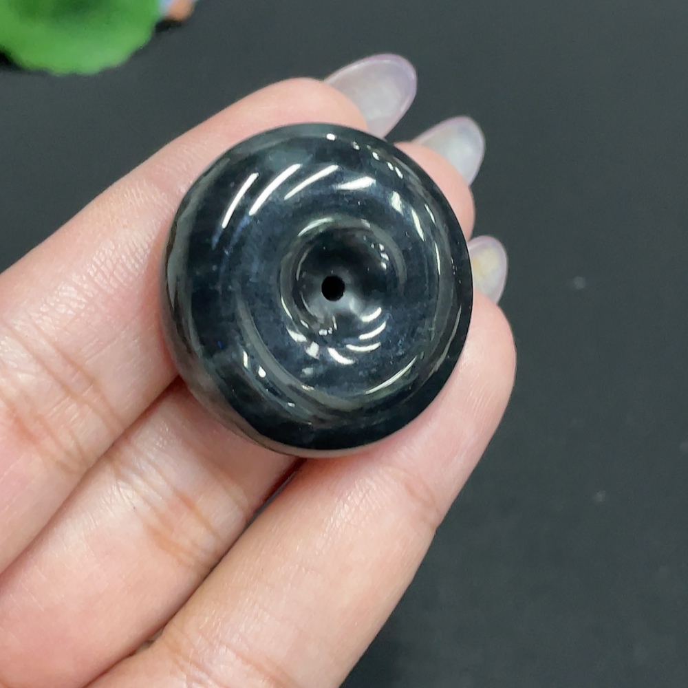 H33930359 Hetian Jade Pendant, Peace Knot, Total Weight Approx. 17.9g