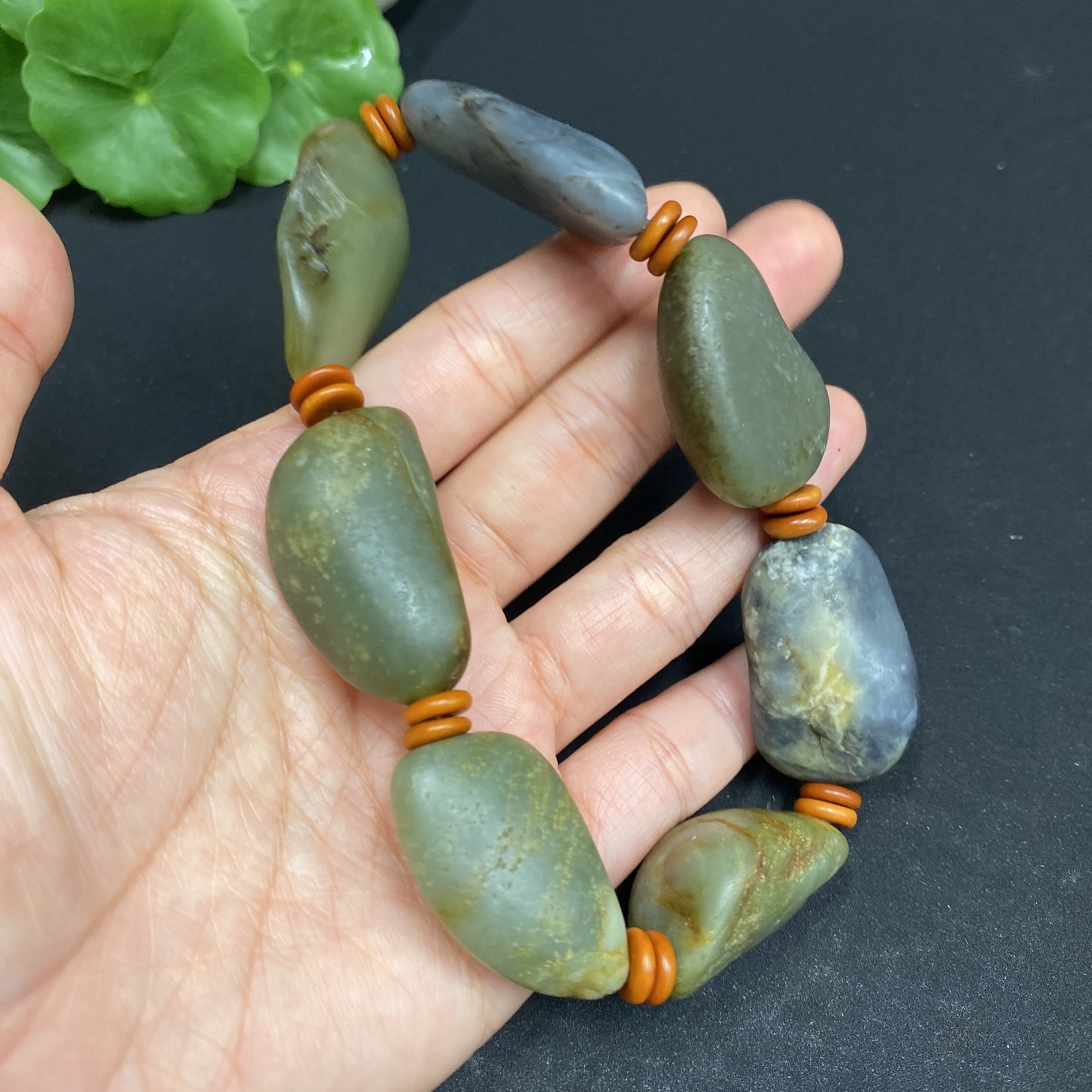 H31693990 Hetian Jade Bracelet, Undetermined Skin Color Origin, Non-Hetian Jade Beads Included, Contains Other Mineral Components, Total Weight Approx. 88.2g