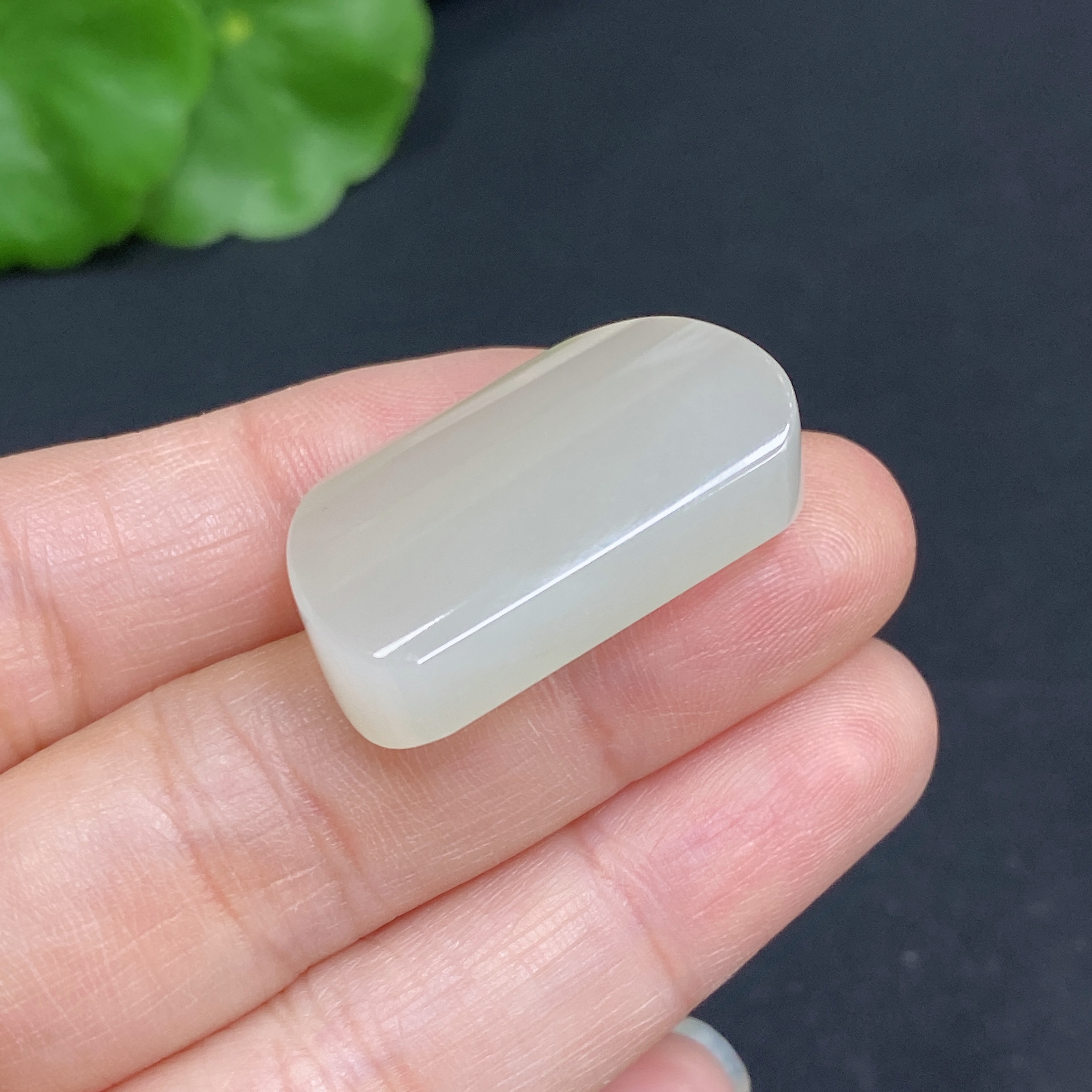 H34014169 Hetian Jade Inlay Piece Total Weight Approx. 7.8g