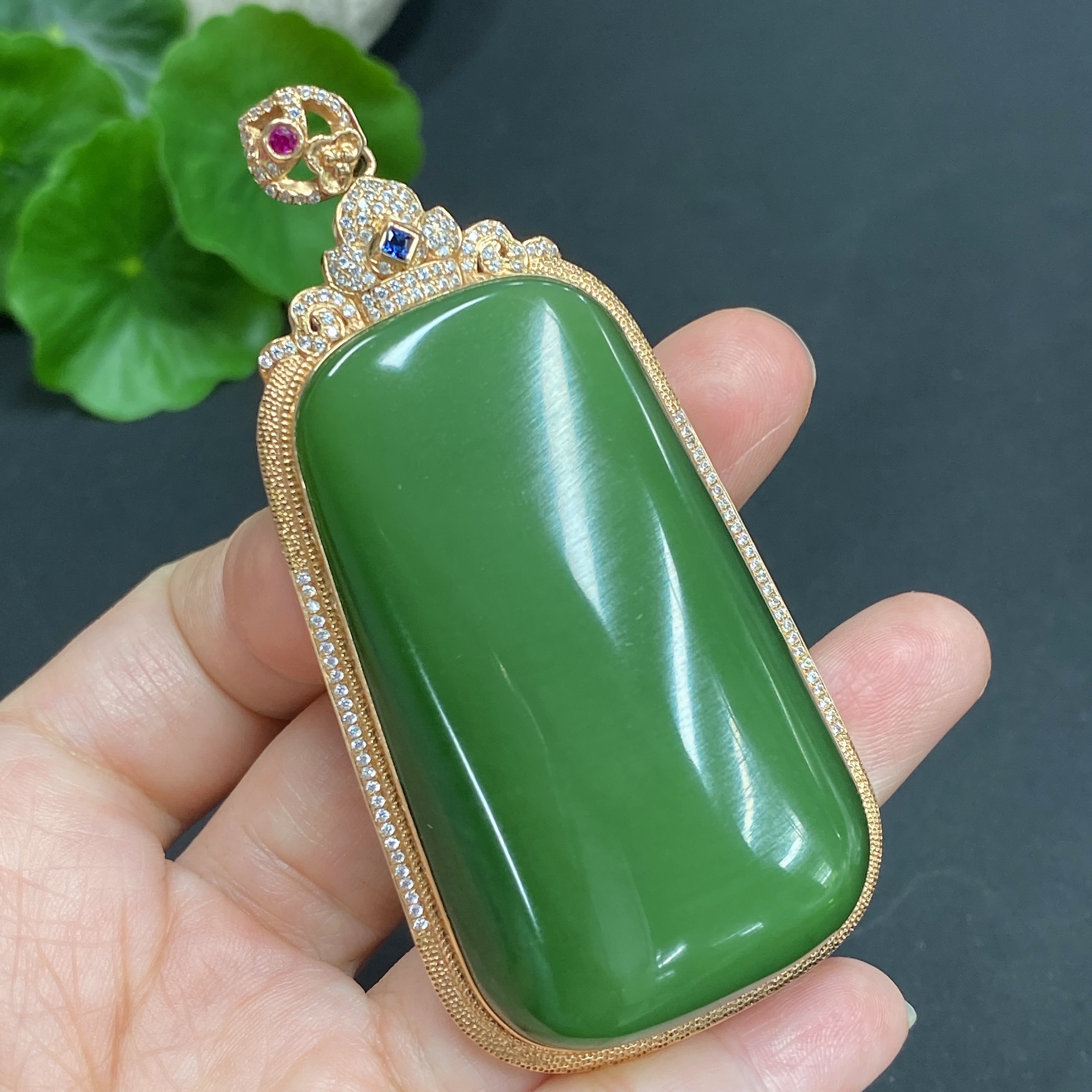 H22506866 Hetian Jade Inlaid Plain Pendant 18k Gold Total Weight About 37.7g
