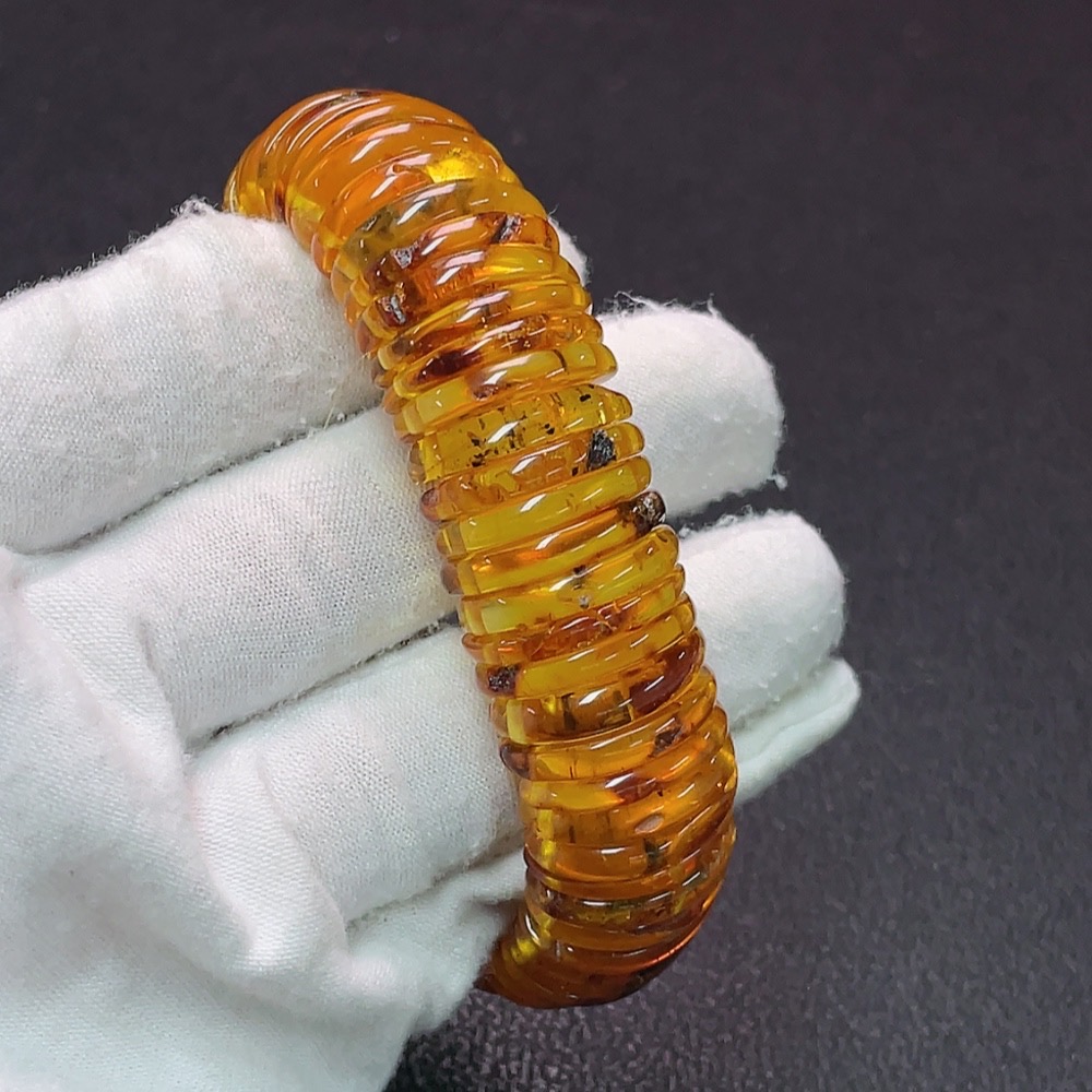 C34039582 Amber Beeswax Bracelet Total Weight Approx. 31.84g Size About 18.8mm