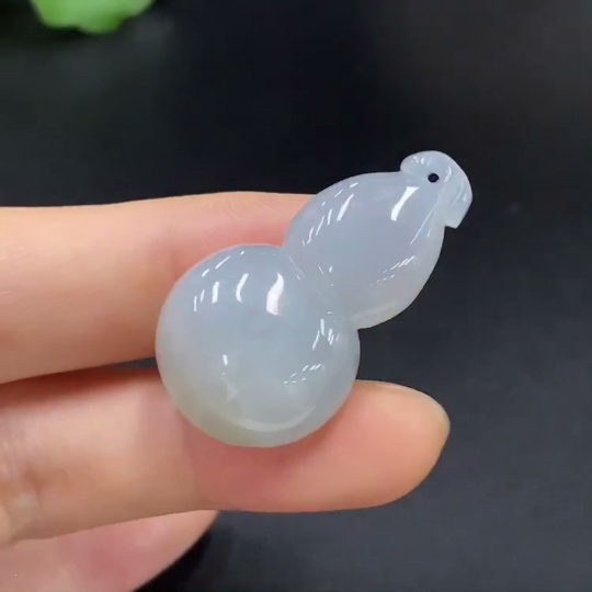 F28207193 Jadeite Gourd Pendant Total Weight About 10.19g