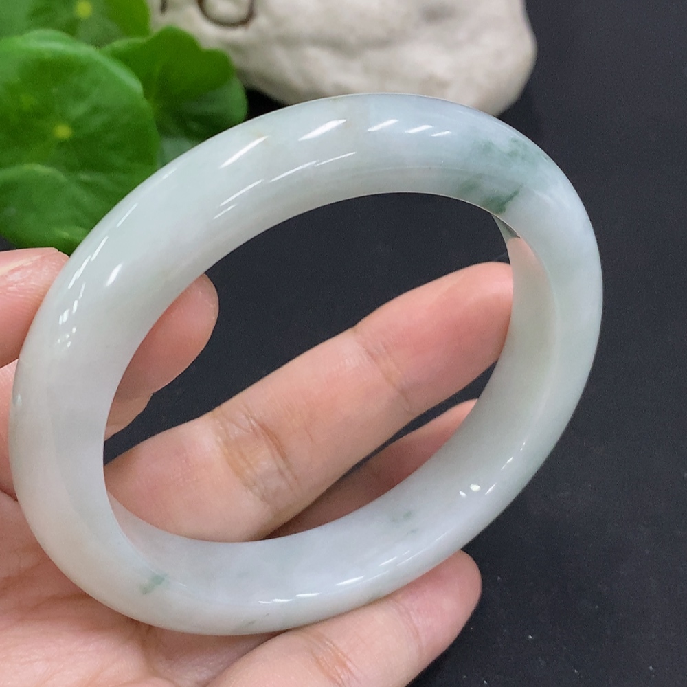 F35157095 Jadeite Round Bangle Size 57.7 Total Weight Approx. 62.4g