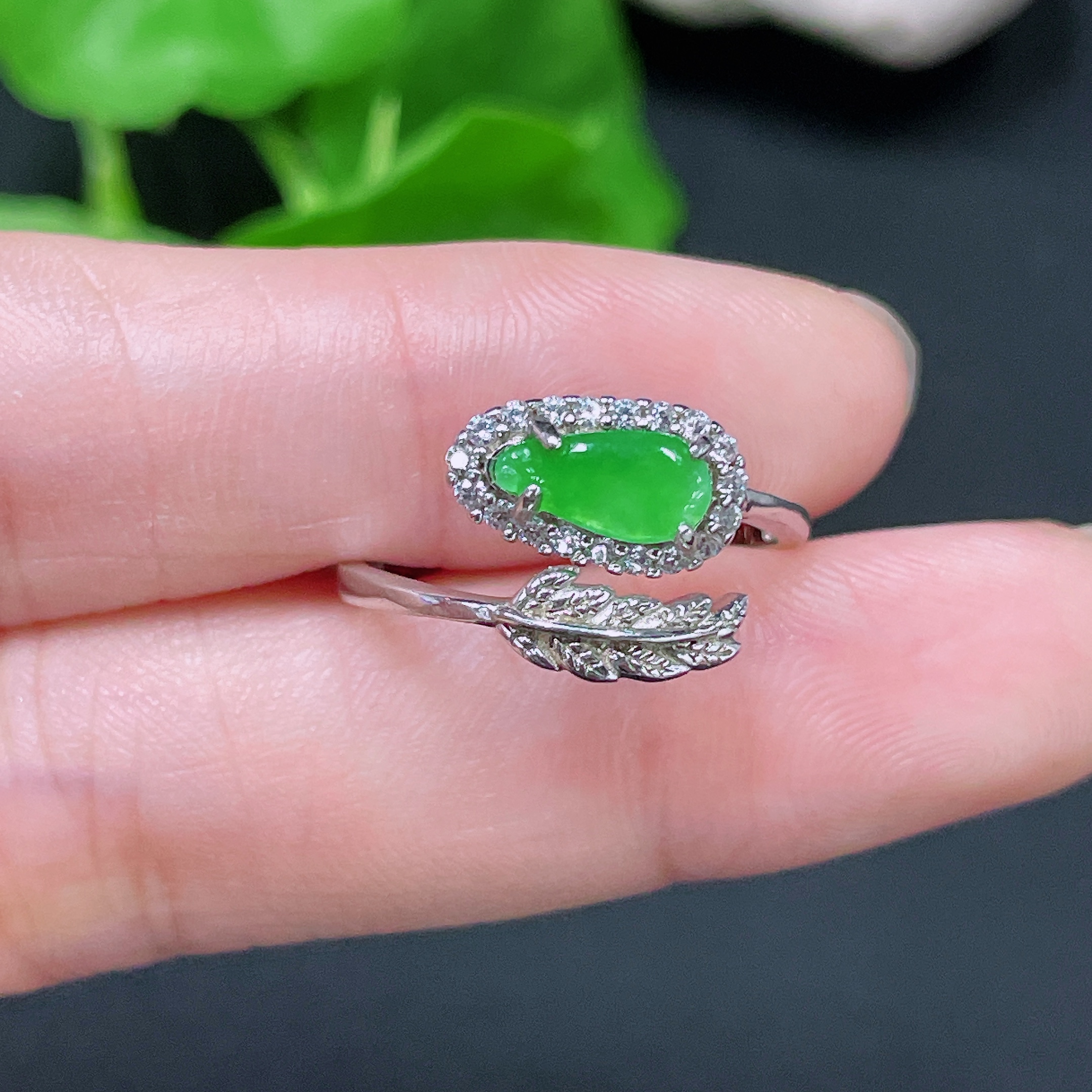 F33865479 Jadeite Inlaid Ring Non-Gold Total Weight Approx. 2.1g