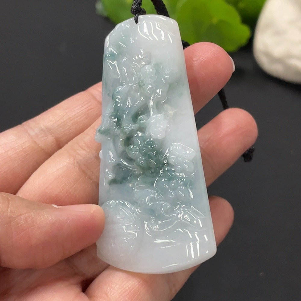 F31632162 JadeiteMagpie on Plum Branch Pendant