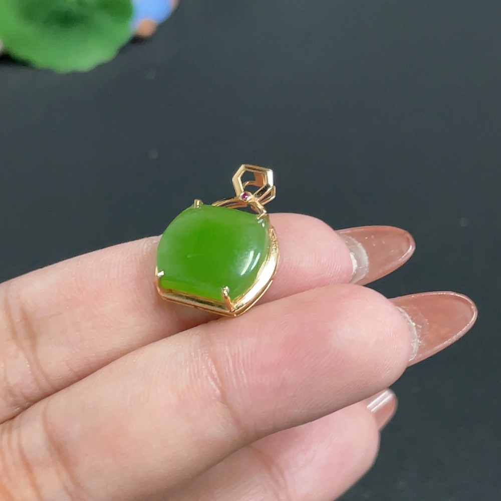 H34010558 Hetian Jade Inlaid Pendant, Plain Pendant, 18k, Total Weight Approx. 2.1g
