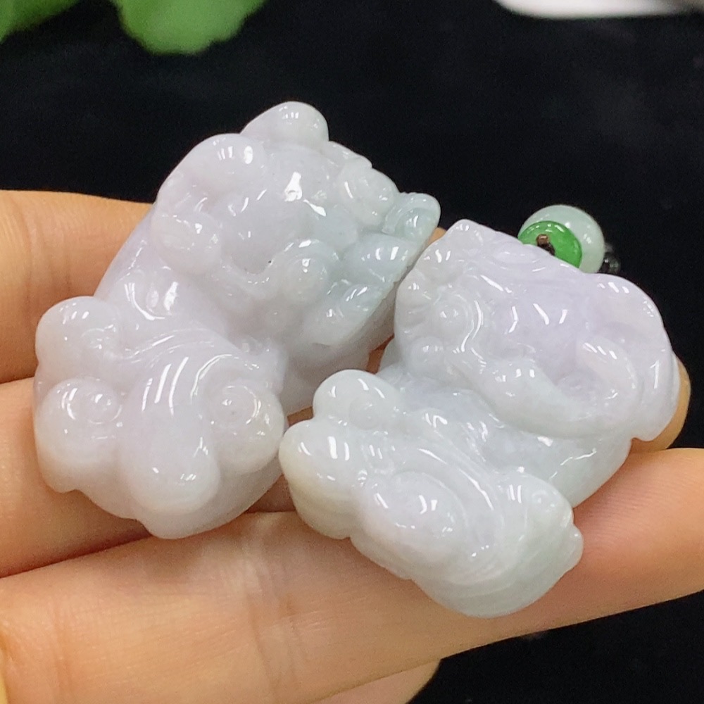 F34975726 Jadeite Pendant Sell as a Lot