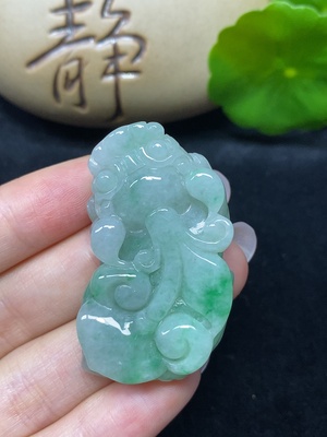 F45336086 翡翠貔貅挂件 总重约25.88g