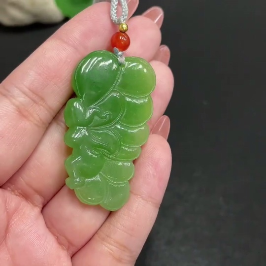 H34004455 Hetian Jade Jasper Pendant - Fairy