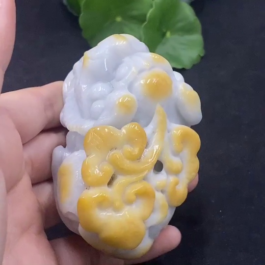 F30498564 Jadeite Pi Xiu Ornament Total Weight Approximately 279.21g Color Origin Undetermined