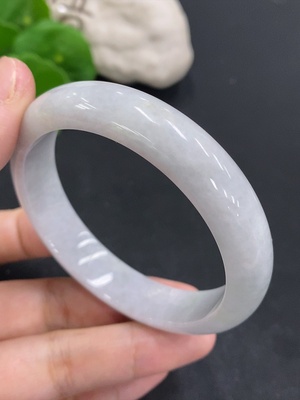 F30569763 Jadeite Round Bangle, Size 56.2, Total Weight Approximately 49.4g