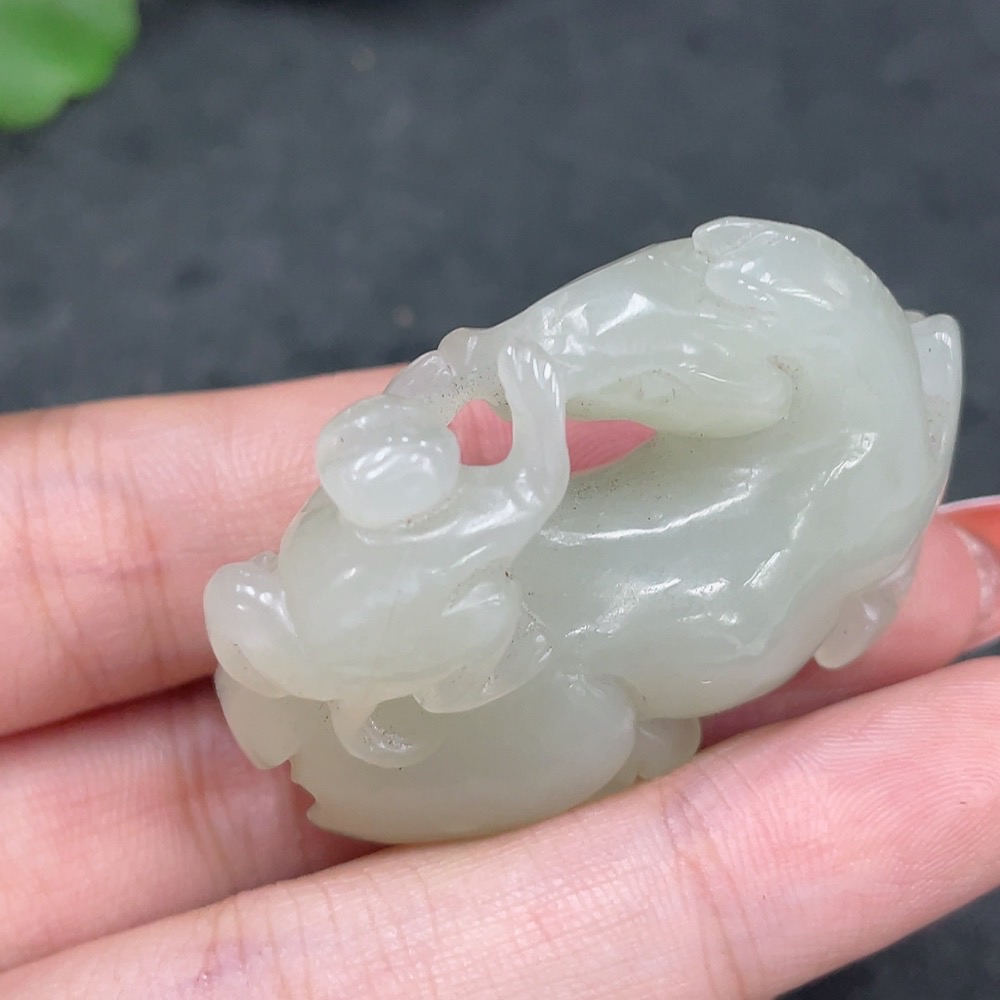 H34960376 Hetian Jade Pendant - Immediately Ennobled as a Marquis, Total Weight Approx. 30g