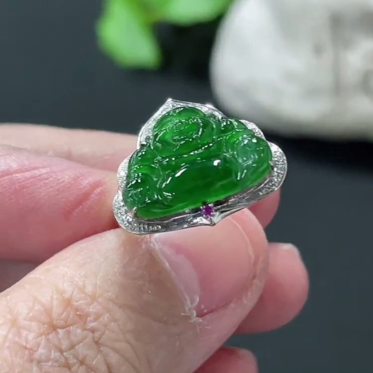 F35145613 Jadeite Buddha Inlaid Ring 18k Gold Setting Size 13 Total Weight Approx. 2.3g With Diamond (Colorless) Inlay