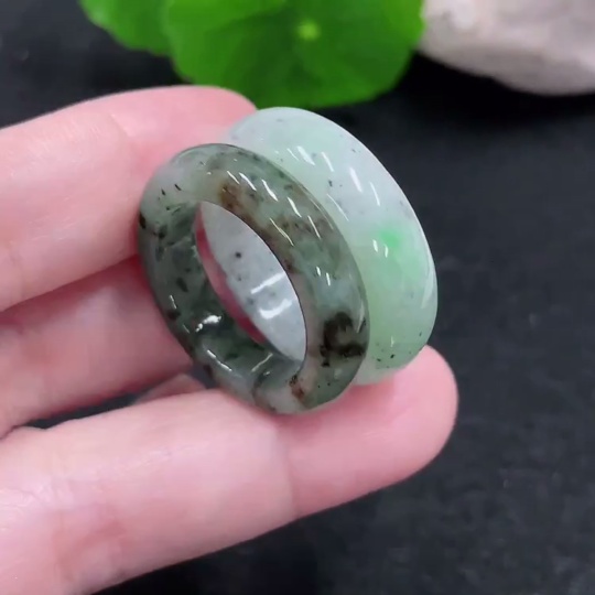 F33827391 Jadeite Ring Set Sell as a Lot 20/24 Size