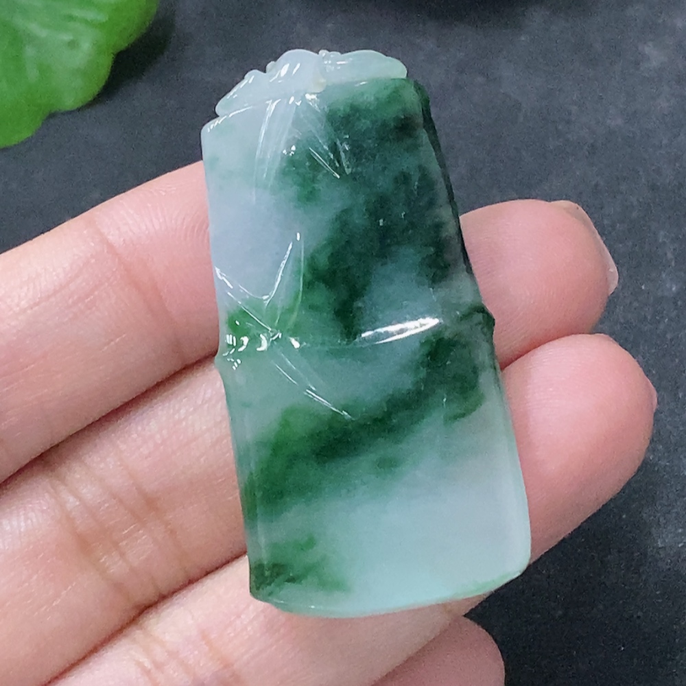 F34955224 Jadeite Bamboo Pendant Total Weight: Approx. 11.7g