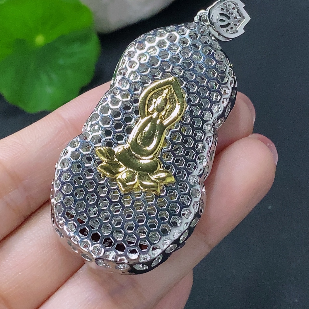 F28181666 Jadeite Guanyin Pendant Total Weight Approx. 17.2g (Non-Gold-Inlaid)