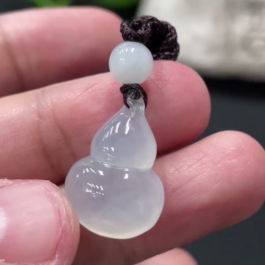 F33909959 Jadeite Gourd Pendant Total Weight Approx. 3.85g