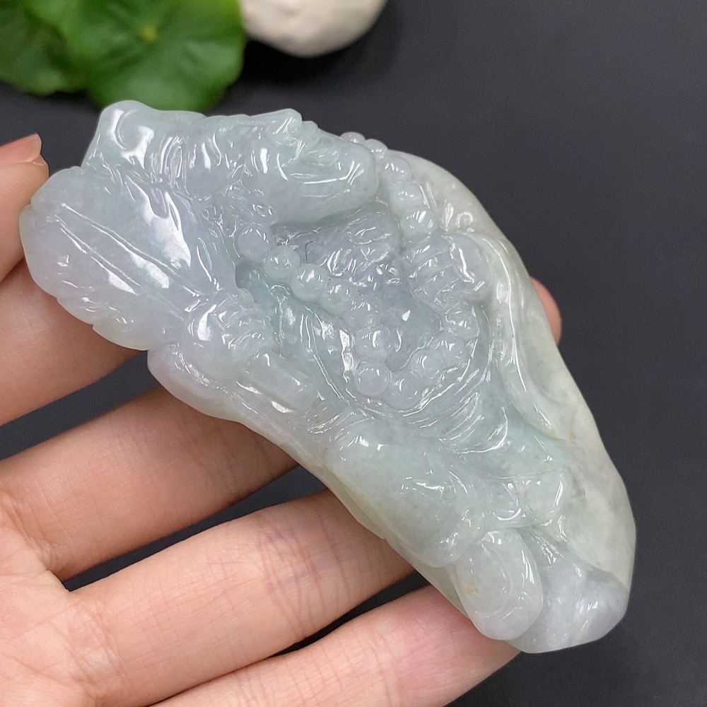 F16754463 Jadeite Jigong Pendant