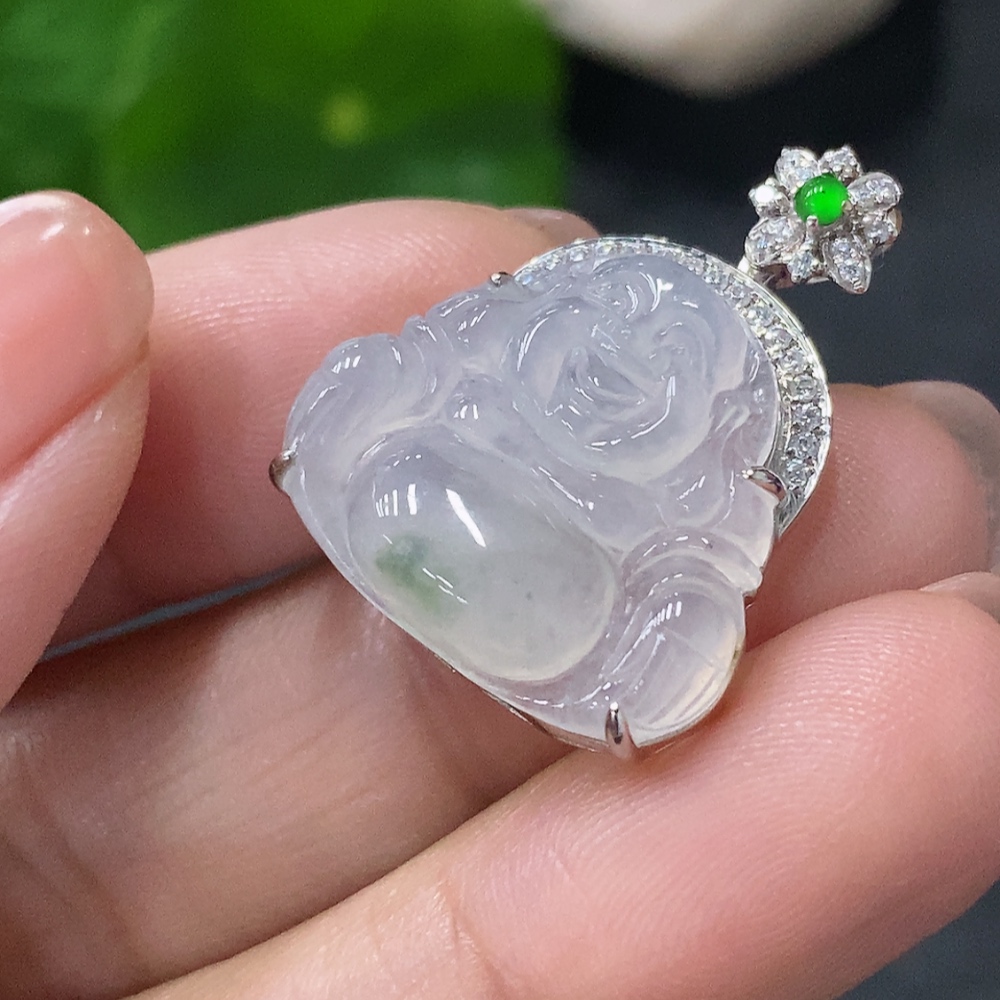 F34042651 Jadeite Inlaid Buddha Pendant 18k Total Weight Approx. 3.72g