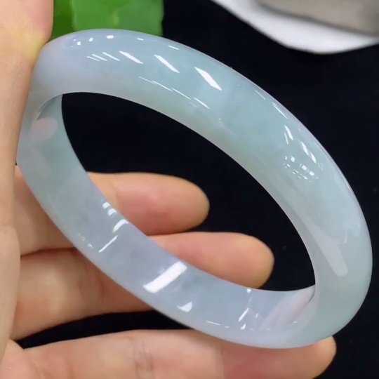 F35135393 Jadeite Round Bracelet Size 61.9 Total Weight Approx. 58.2g