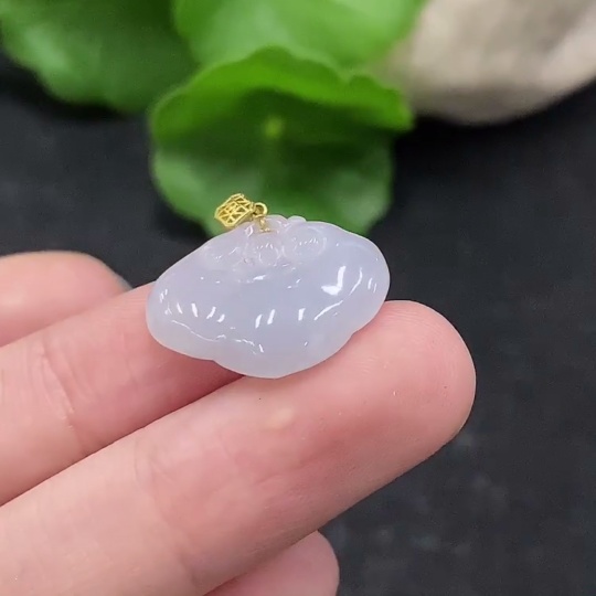 F34057219 Jadeite Ruyi Pendant 18K Gold Total Weight Approx. 1.95g