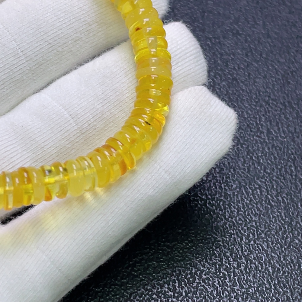 C30509778 Amber Beeswax Bracelet, Total Weight Approx. 7.12g, Size Approx. 7.2mm